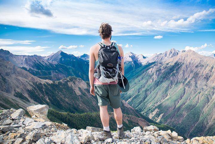 How To Pack A Backpack For Hiking