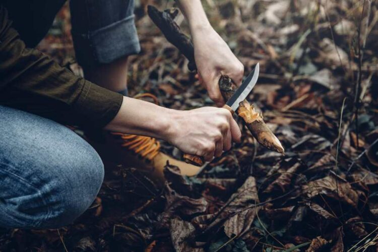 How To Choose The Perfect Survival Knife